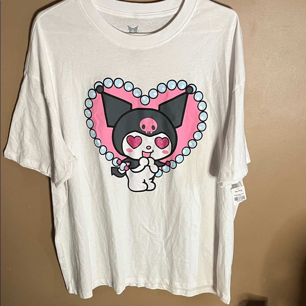 😄Sanrio T Shirt NWT - Size XL